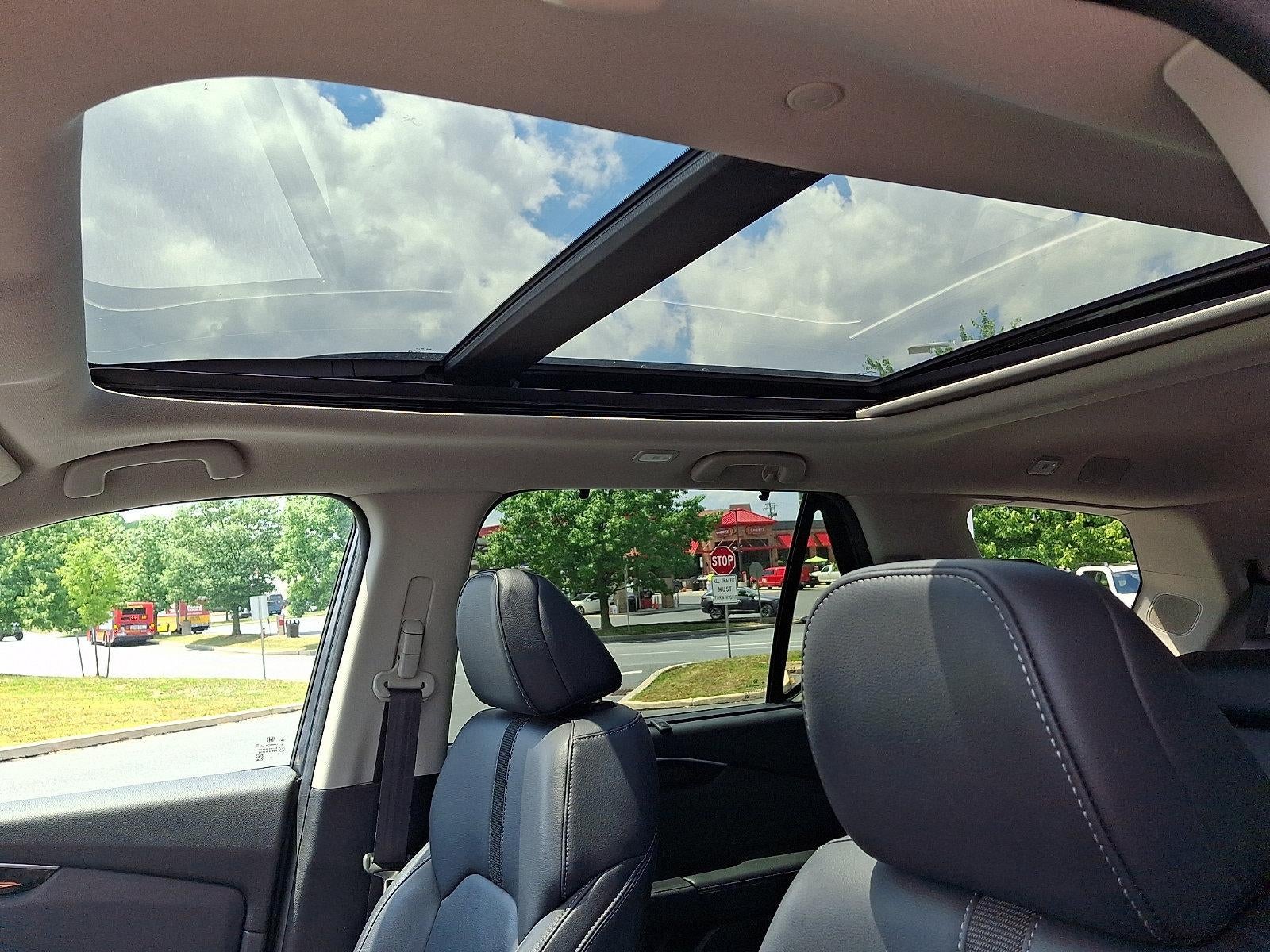 2023 Honda Pilot Touring AWD