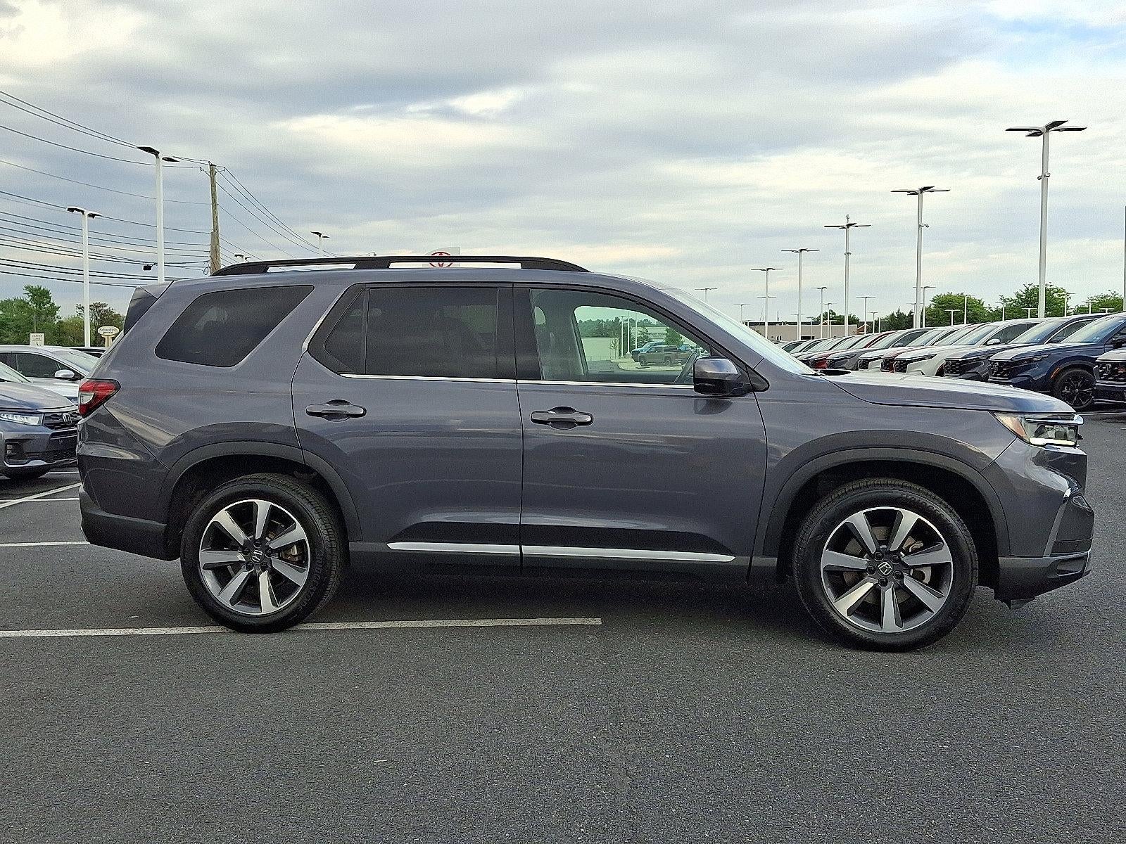 2023 Honda Pilot Elite AWD