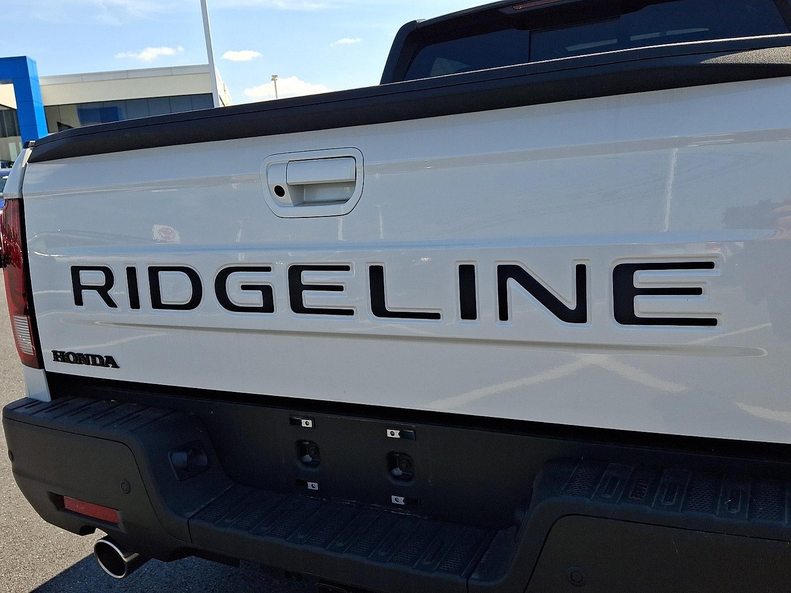 2026 Honda Ridgeline Black Edition Two-Tone AWD
