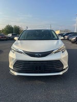 2021 Toyota Sienna XLE AWD 7-Passenger (Natl)