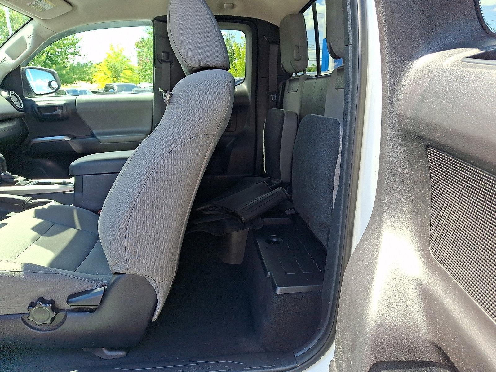 2017 Toyota Tacoma SR5 Access Cab 6' Bed V6 4x4 AT (SE)