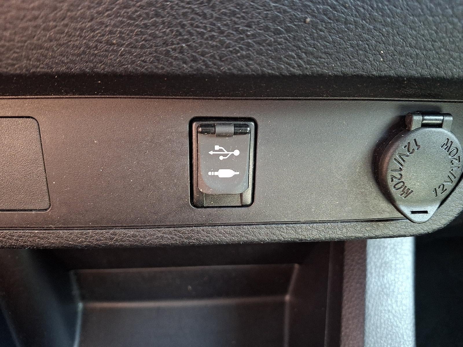 2017 Toyota Tacoma SR5 Access Cab 6' Bed V6 4x4 AT (SE)