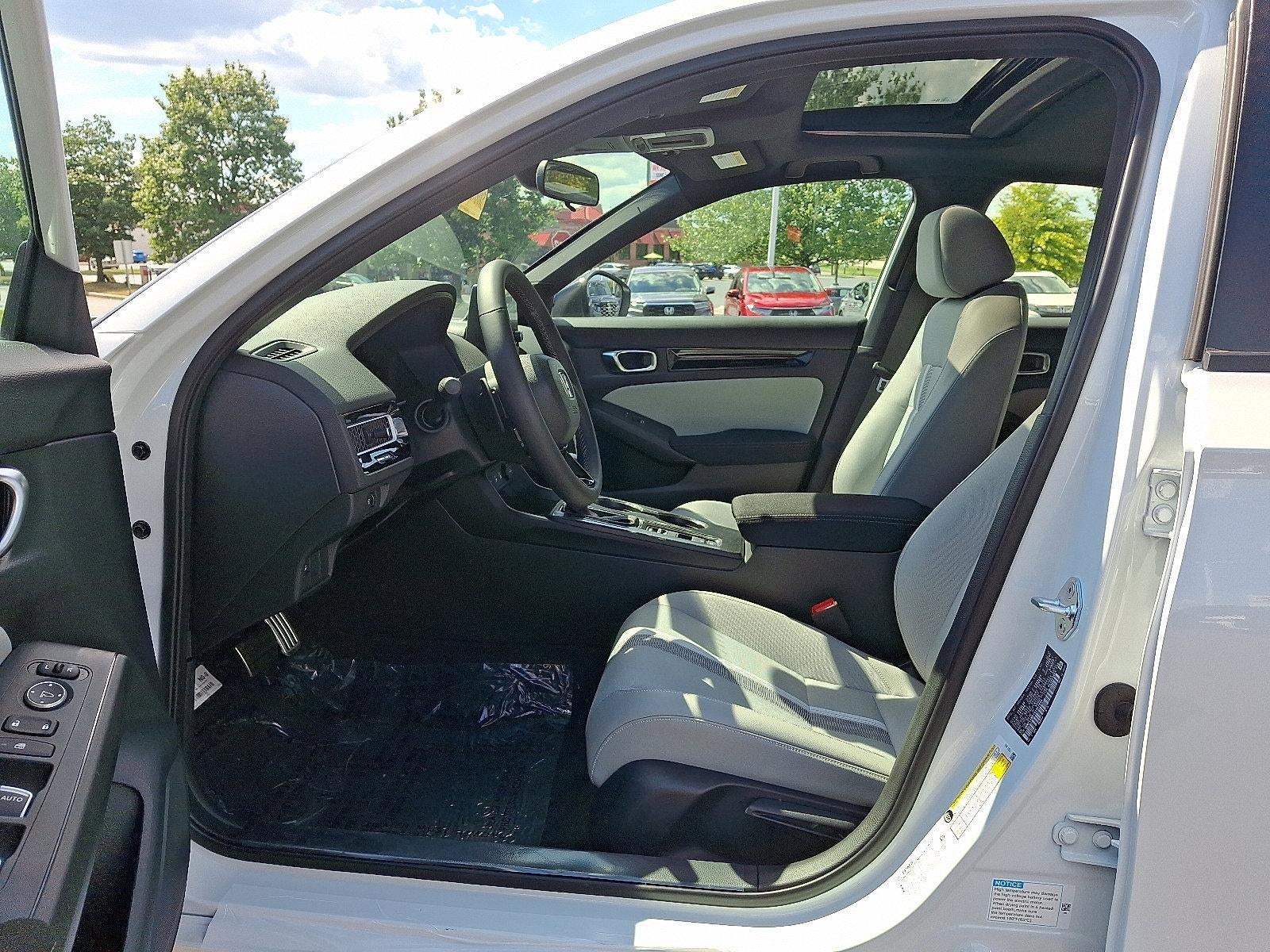 2025 Honda Civic Hatchback Hybrid Sport CVT