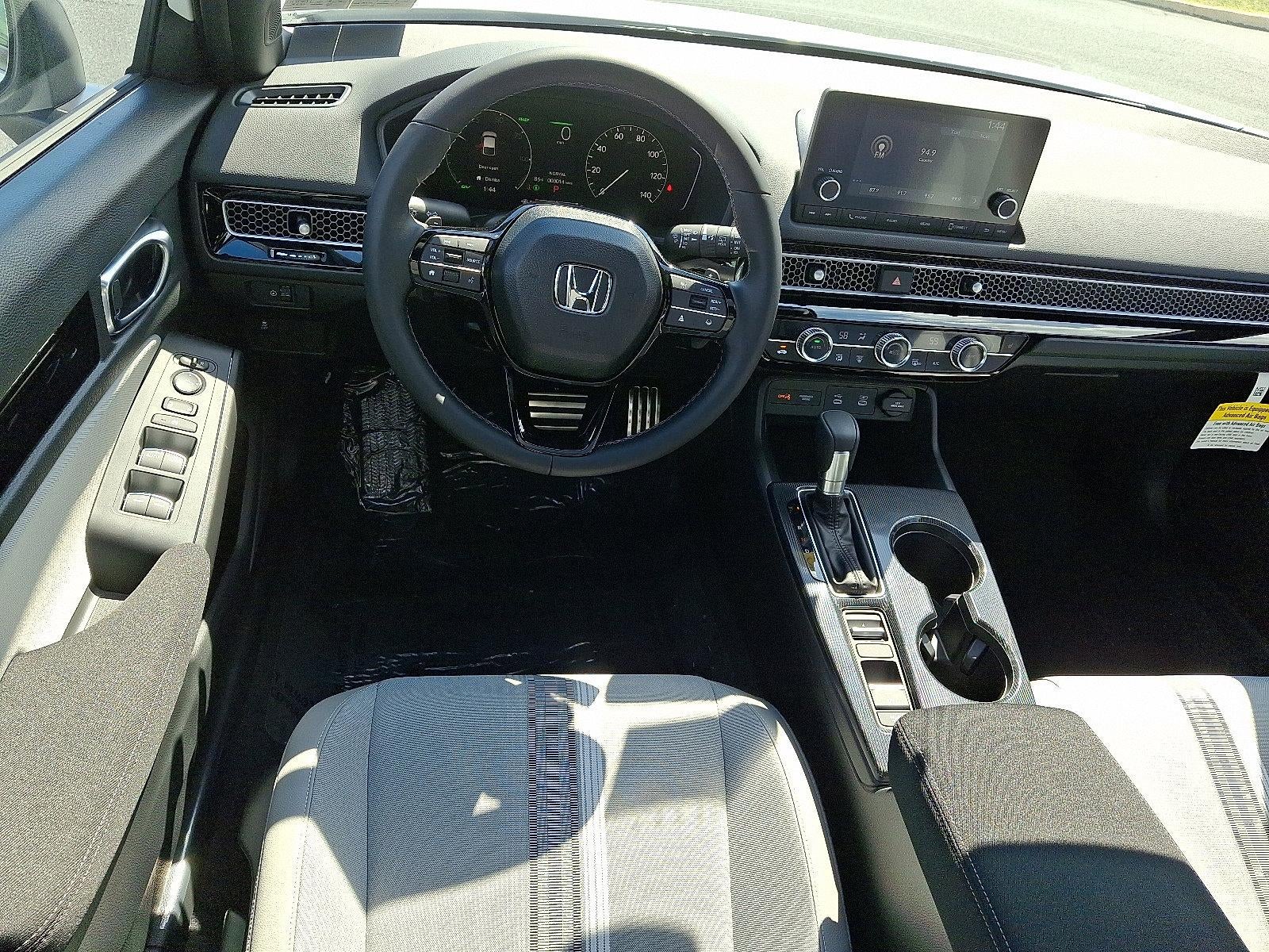 2025 Honda Civic Hatchback Hybrid Sport CVT