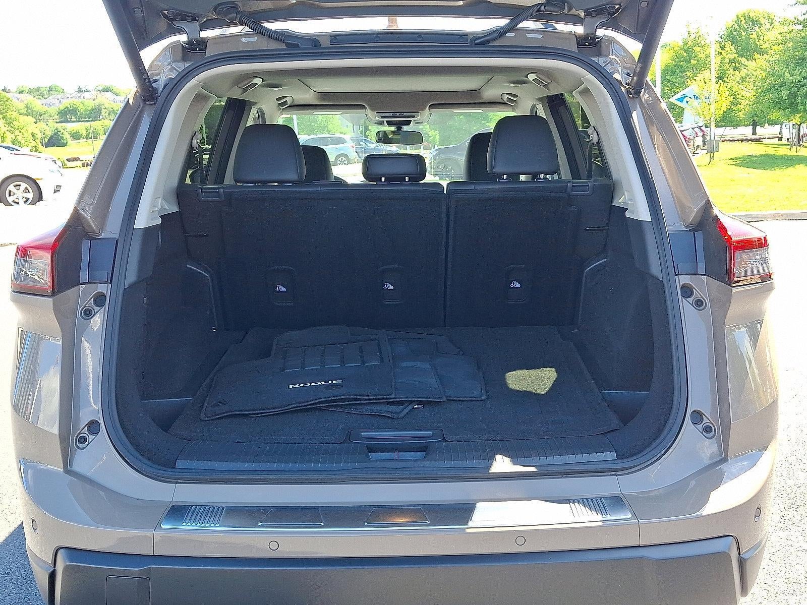 2024 Nissan Rogue AWD SV