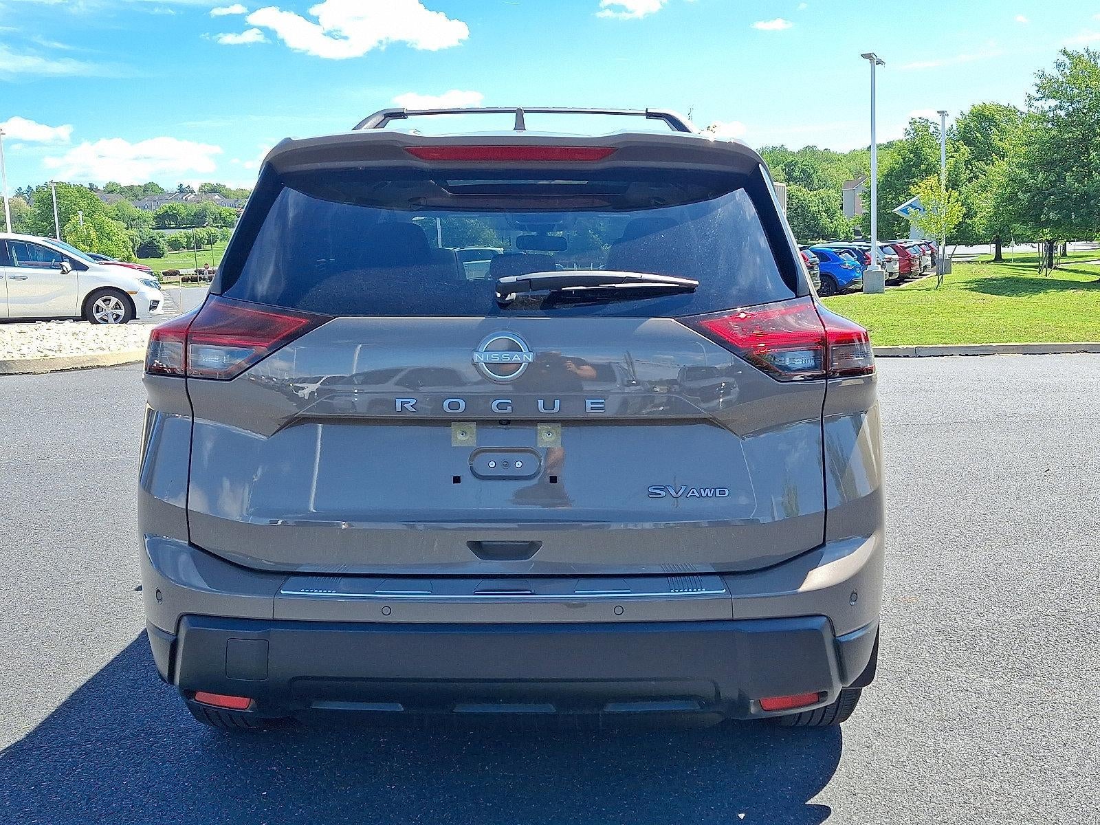 2024 Nissan Rogue AWD SV