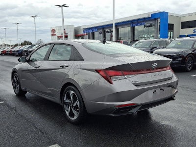 2023 Hyundai ELANTRA SEL IVT