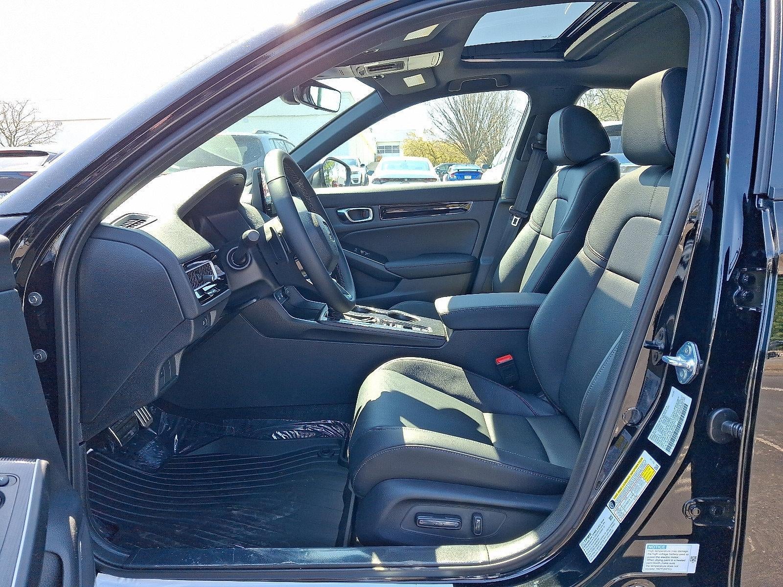 2026 Honda Civic Hatchback Hybrid Sport Touring CVT