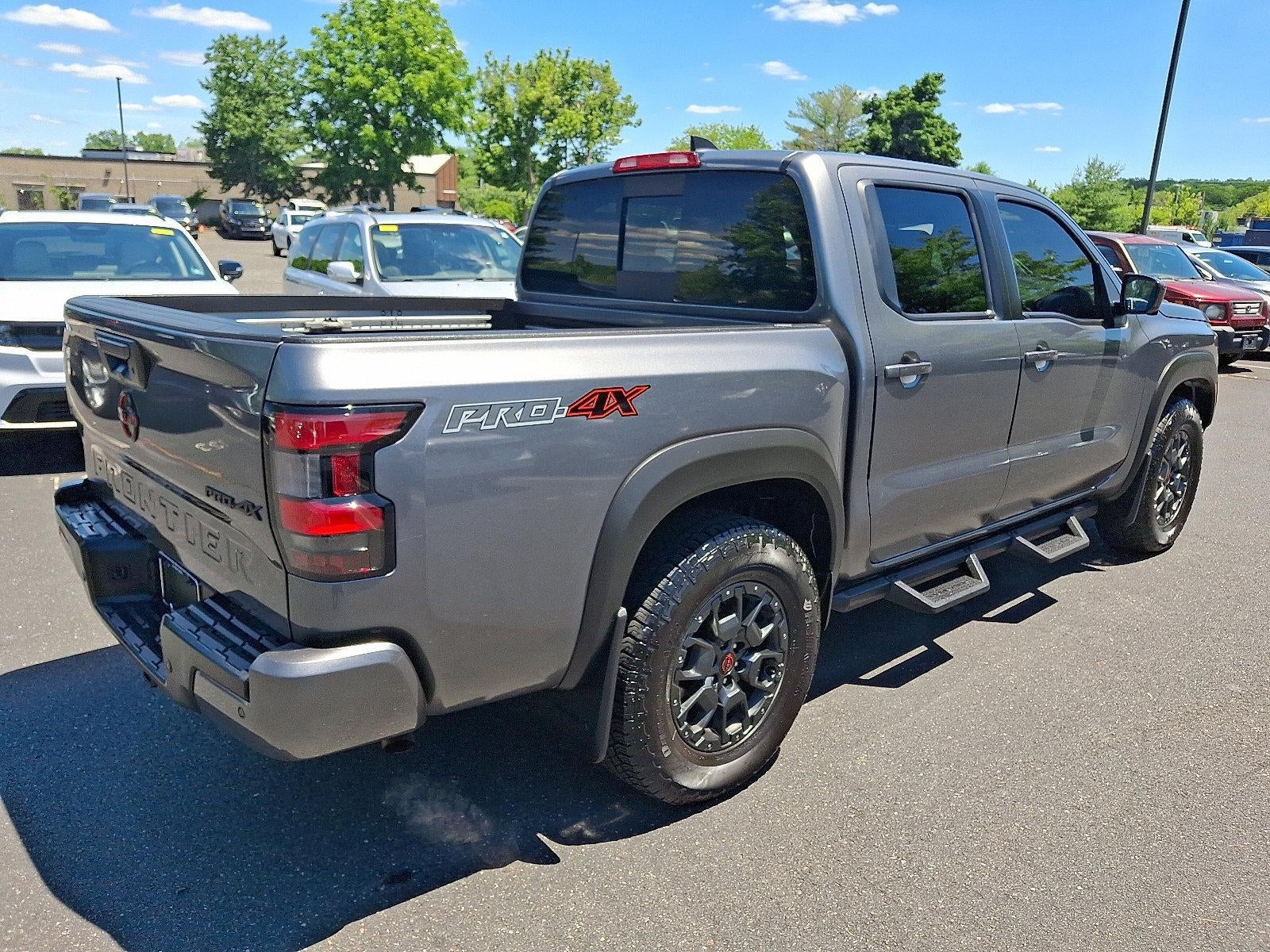 2024 Nissan Frontier Crew Cab 4x4 PRO-4X