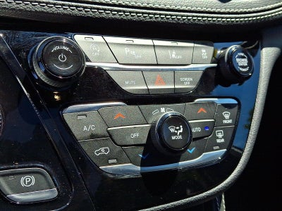 2026 Chrysler Pacifica Limited AWD