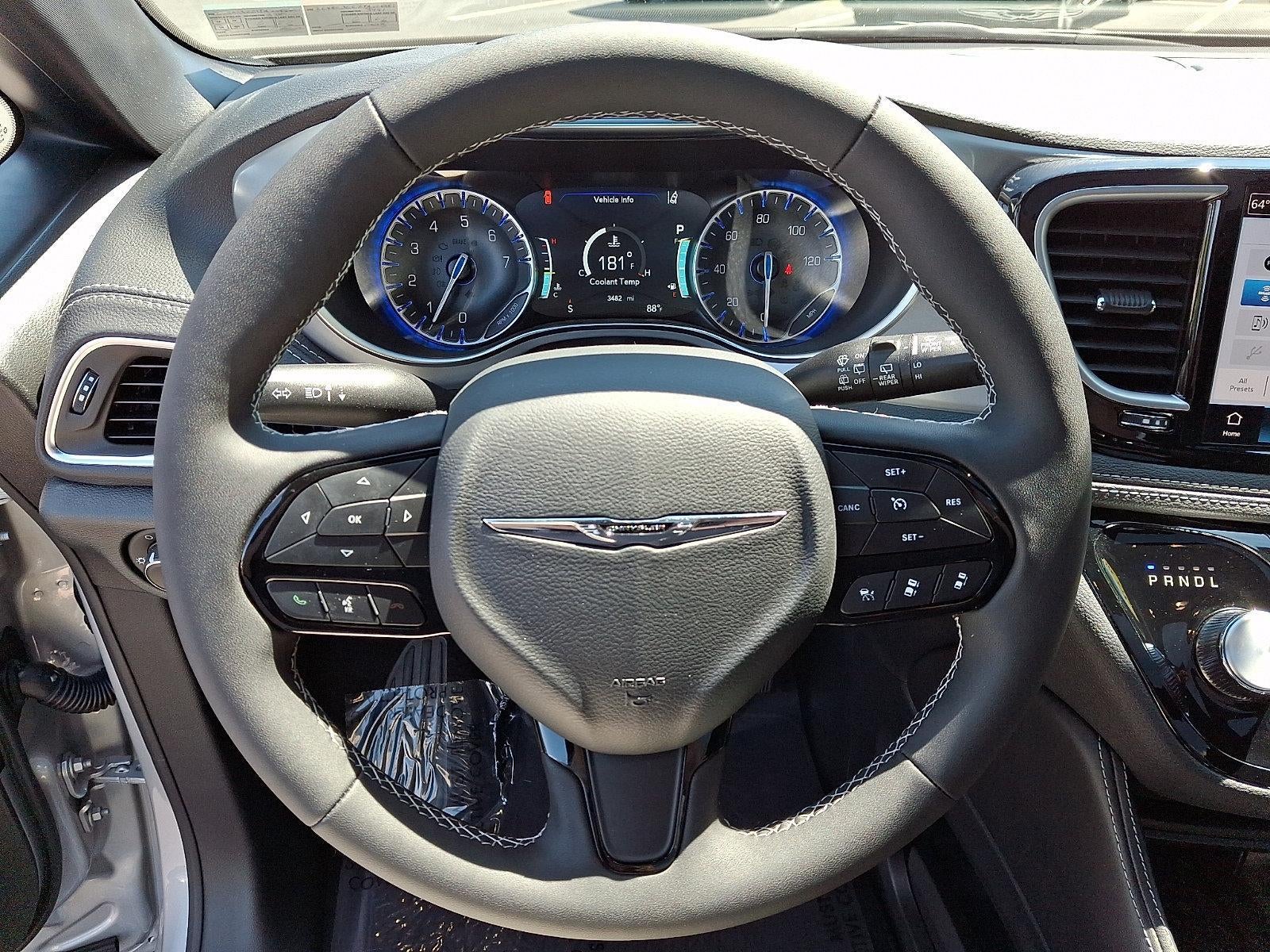 2026 Chrysler Pacifica Limited AWD
