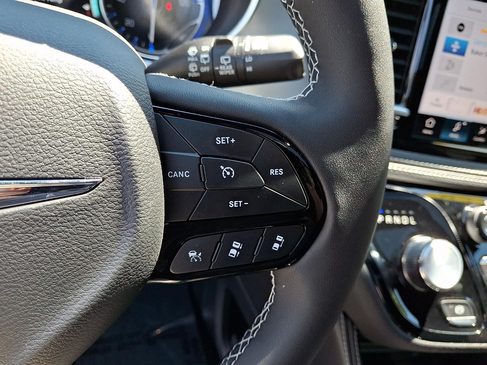 2026 Chrysler Pacifica Limited AWD