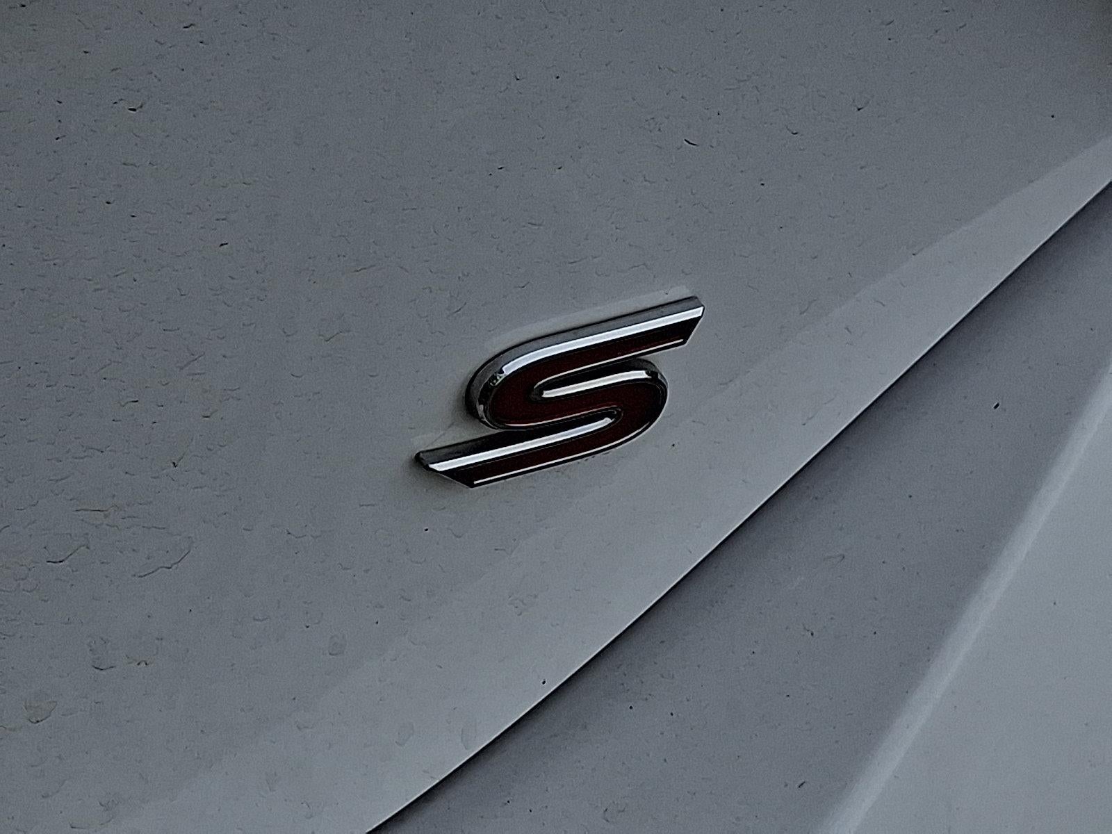 2014 Toyota Corolla 4dr Sdn CVT Auto S (Natl)