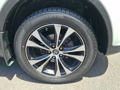 2015 Toyota RAV4 AWD 4dr Limited (GS)