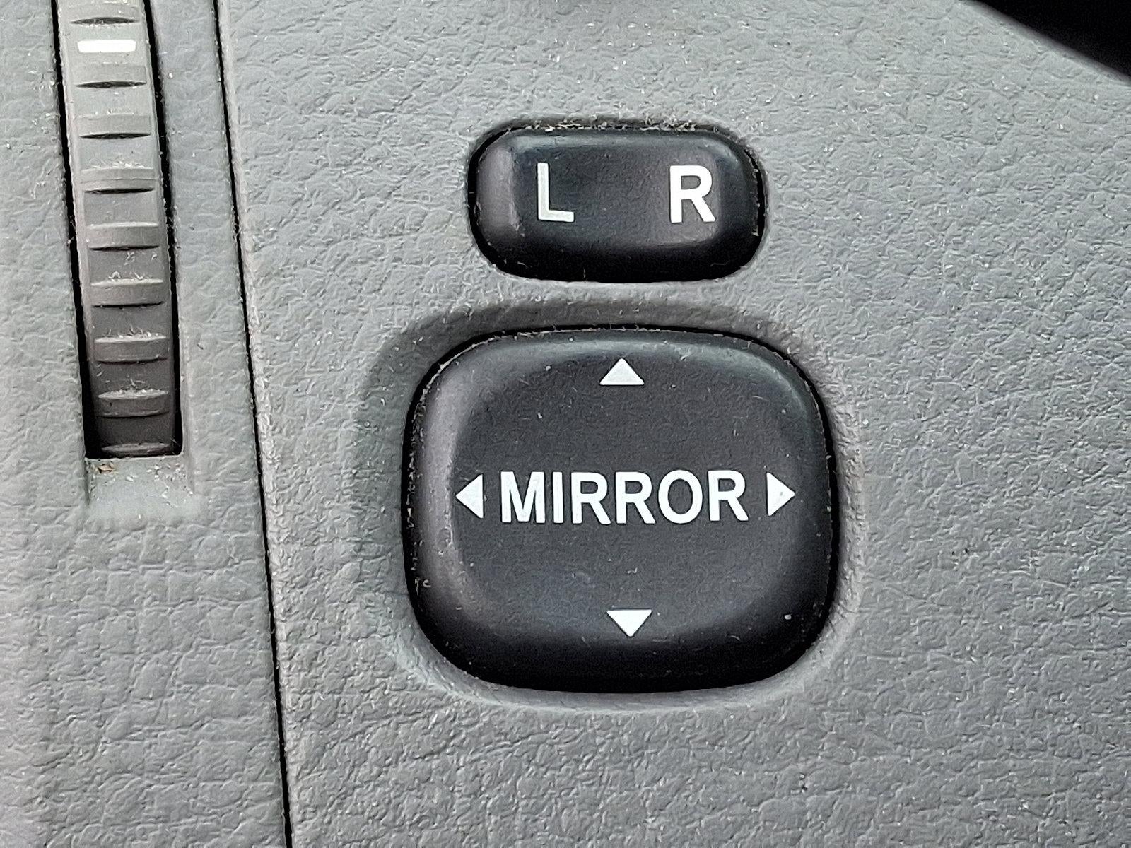 2006 Toyota Avalon 4dr Sdn XL (Natl)