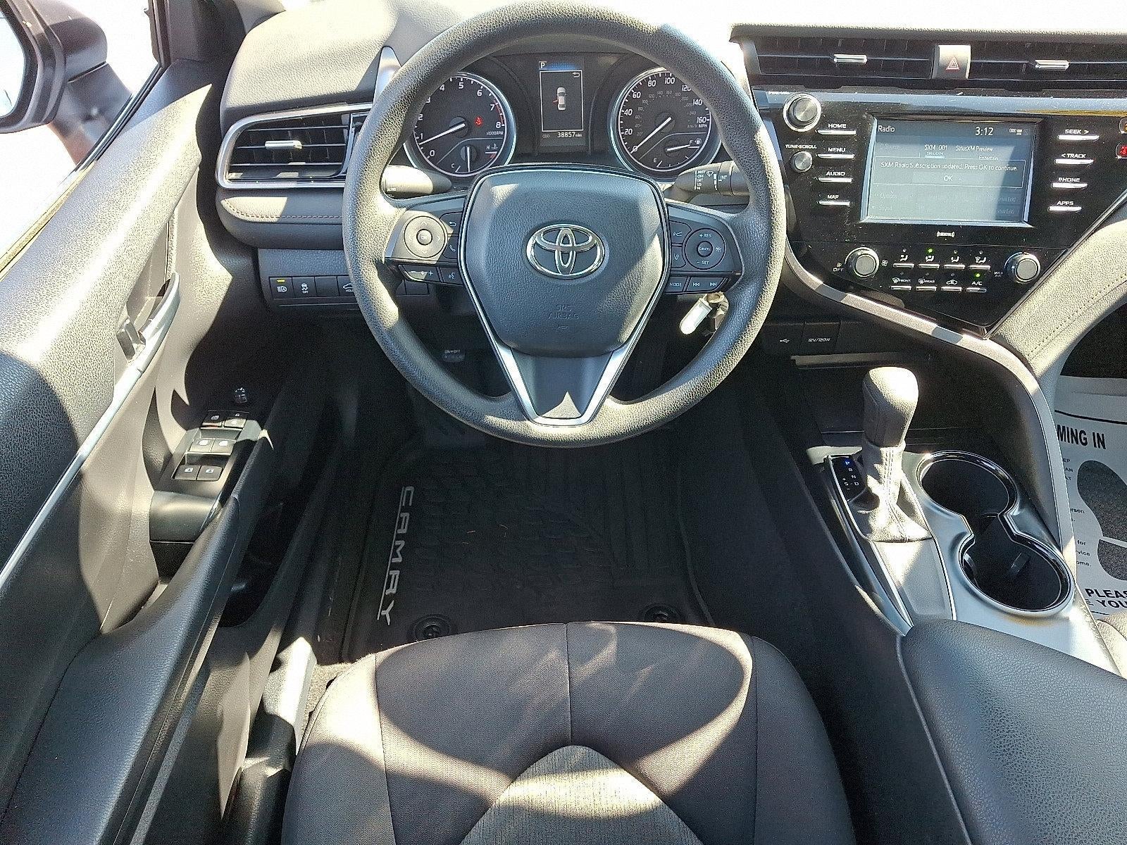 2020 Toyota Camry LE Auto (Natl)