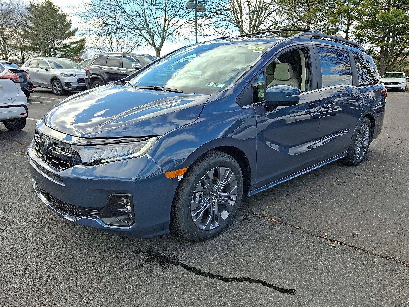 2026 Honda Odyssey Touring Auto