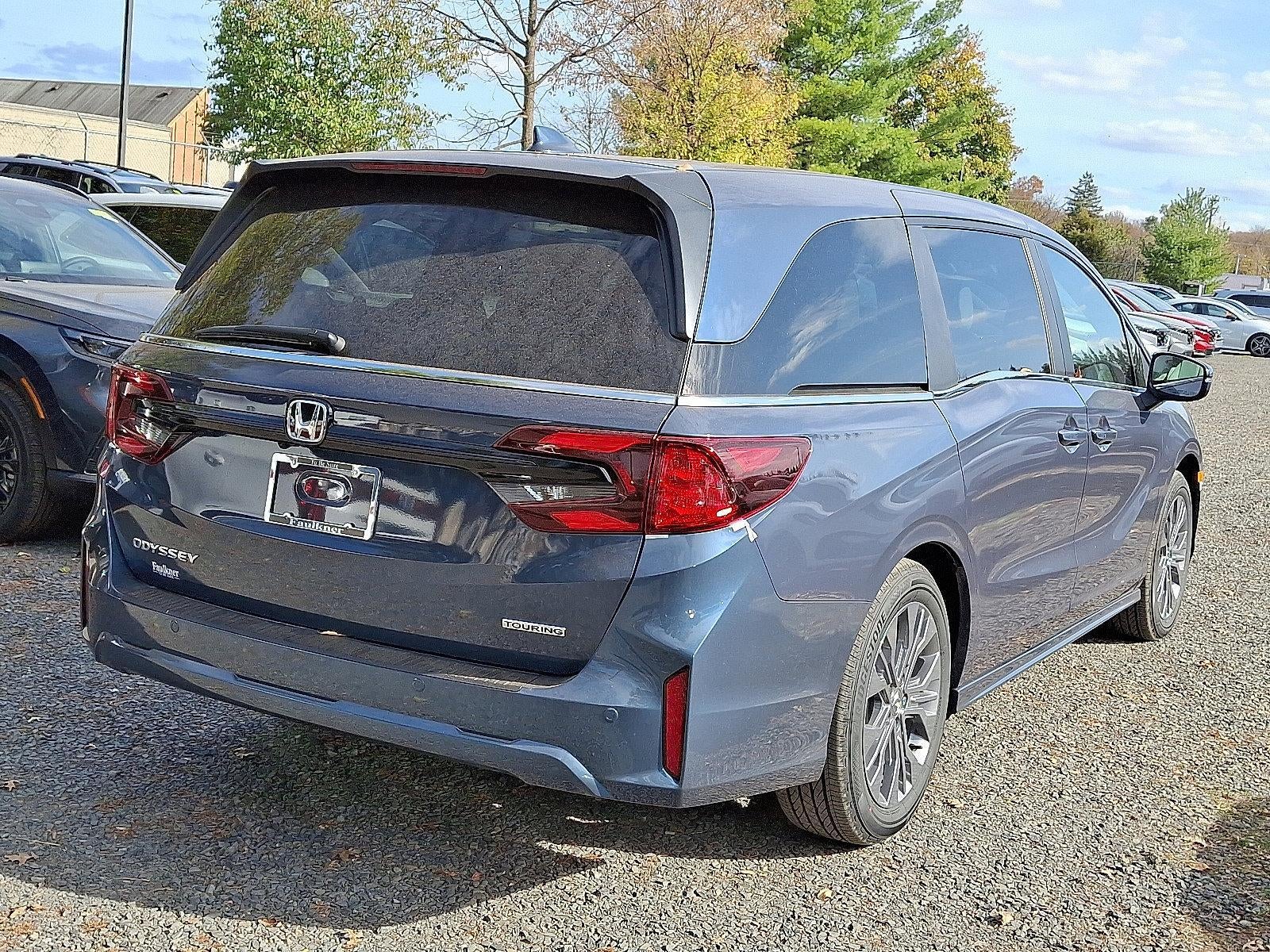 2026 Honda Odyssey Touring Auto