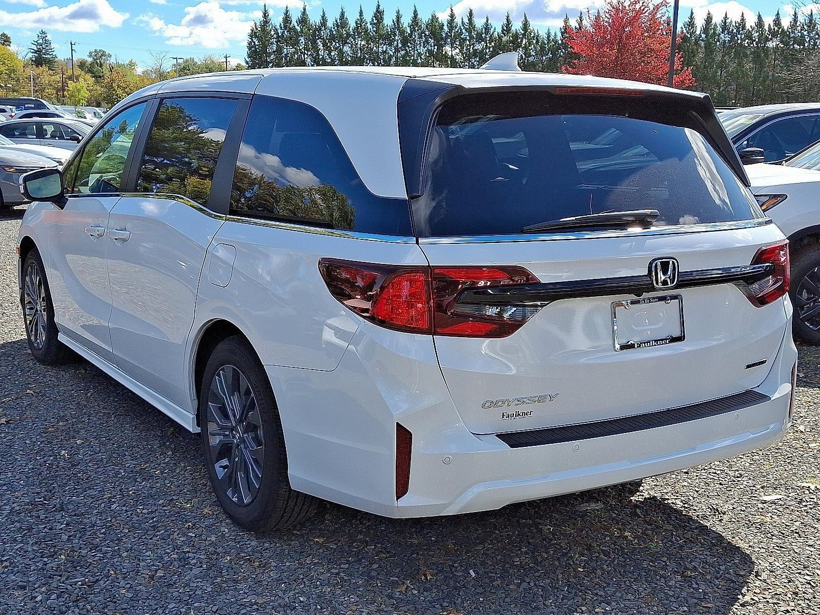 2026 Honda Odyssey Touring Auto