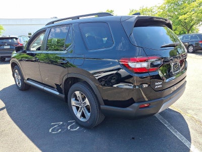 2023 Honda Pilot EX-L 8 Passenger AWD