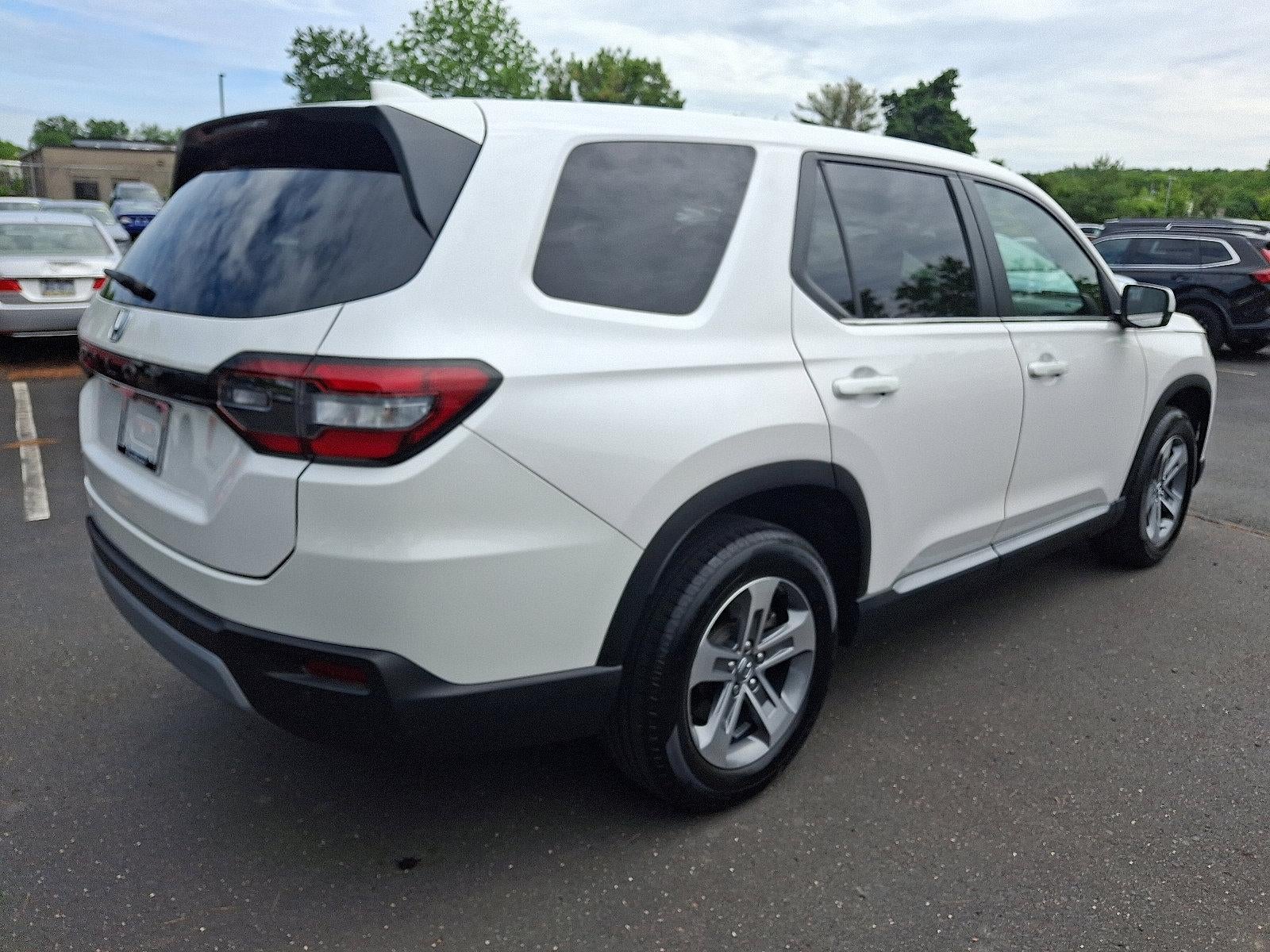 2023 Honda Pilot EX-L 7 Passenger AWD