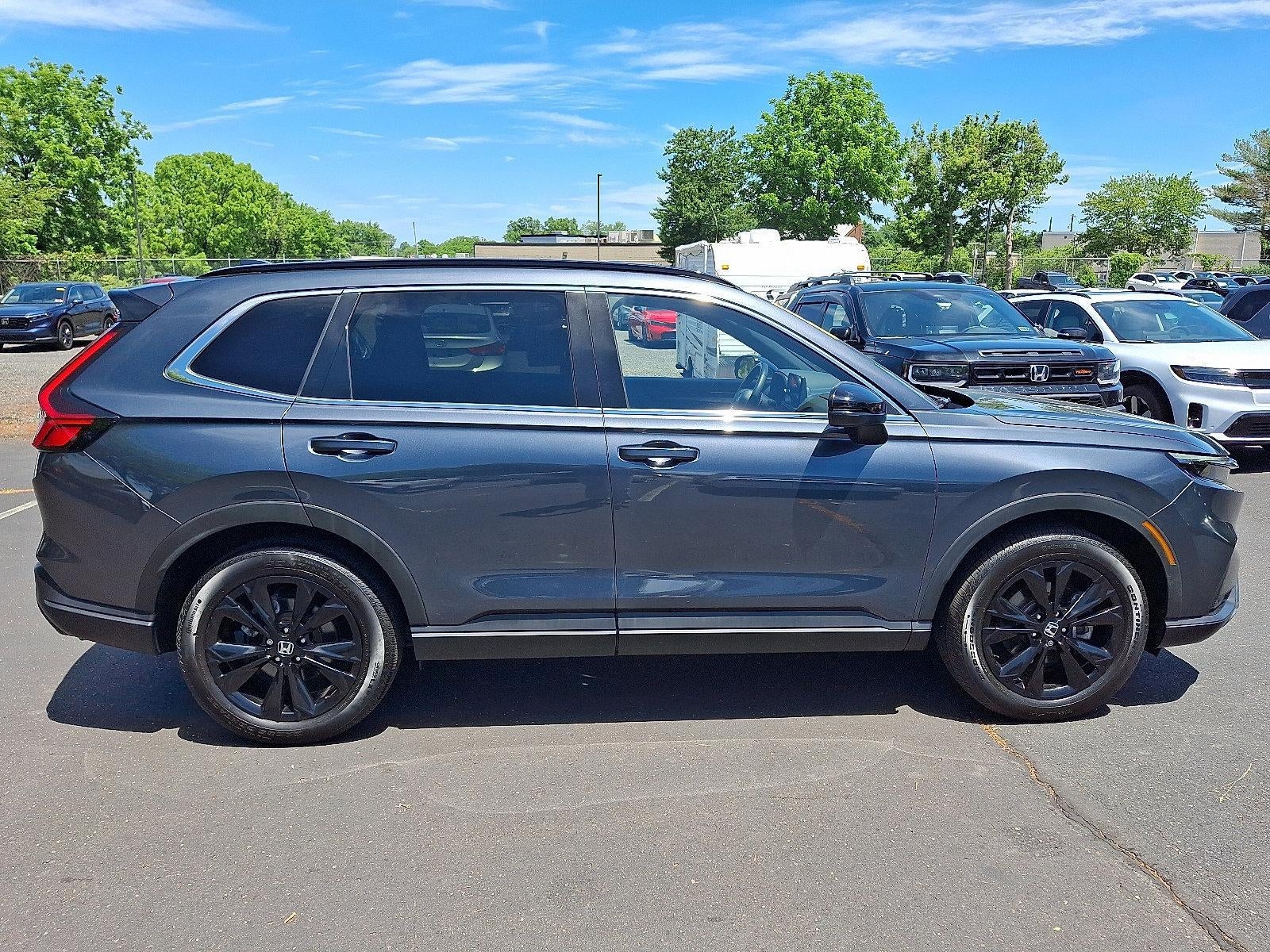 2023 Honda CR-V Hybrid Sport Touring AWD