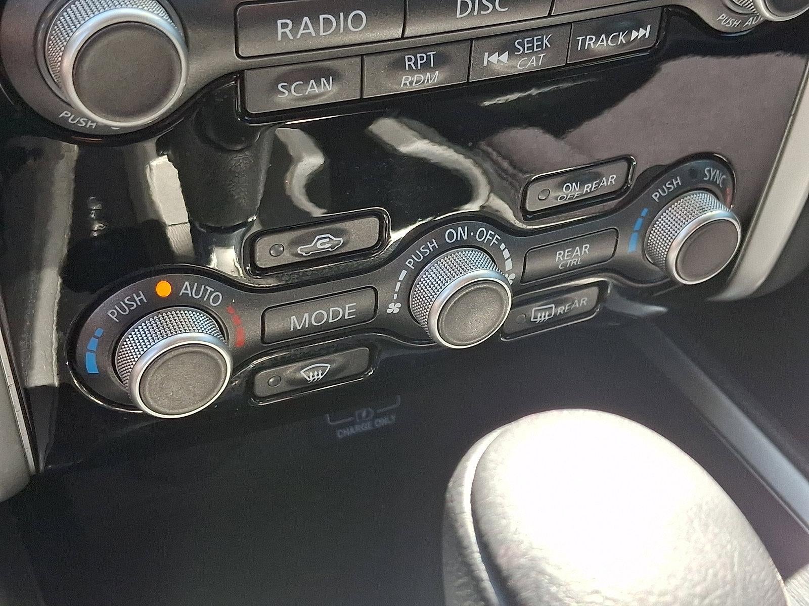 2019 Nissan Pathfinder 4x4 SV