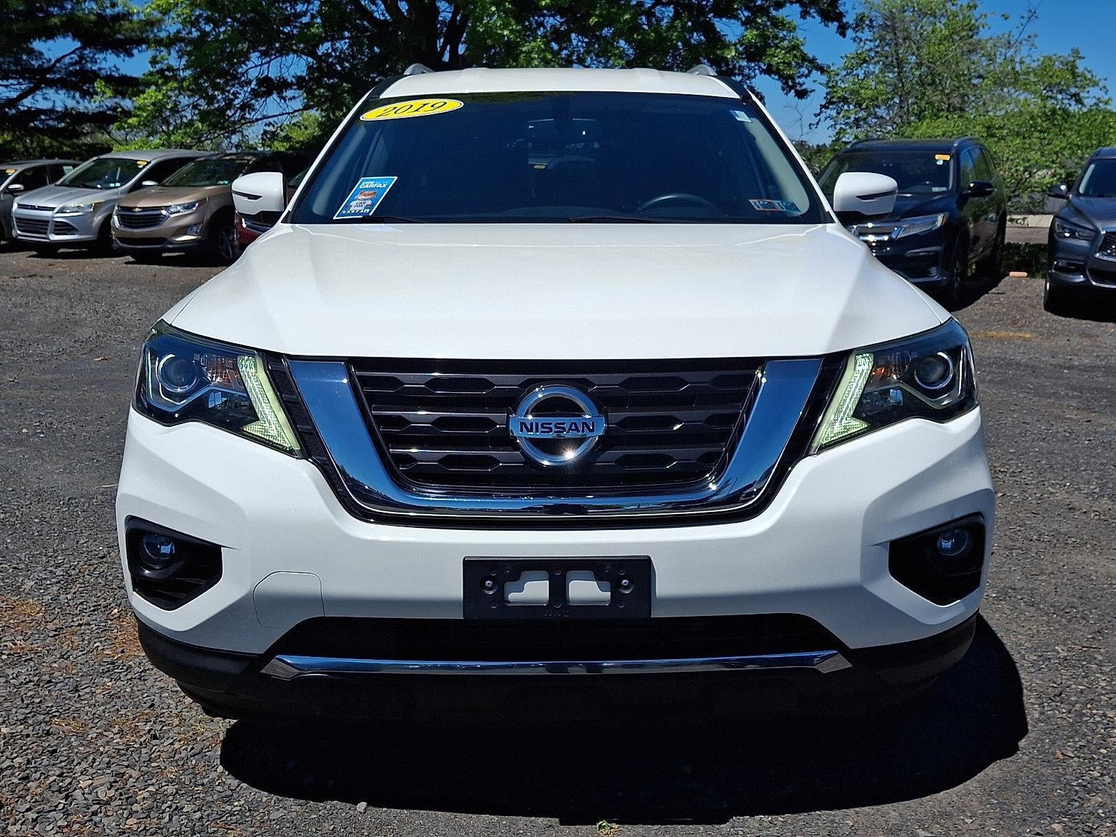 2019 Nissan Pathfinder 4x4 SV
