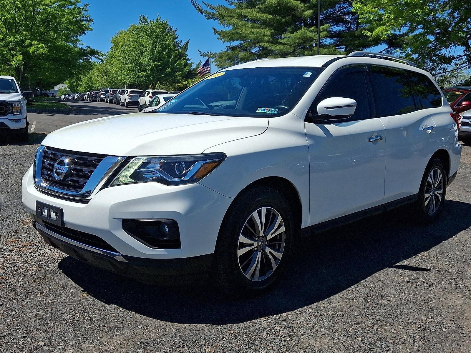 2019 Nissan Pathfinder 4x4 SV