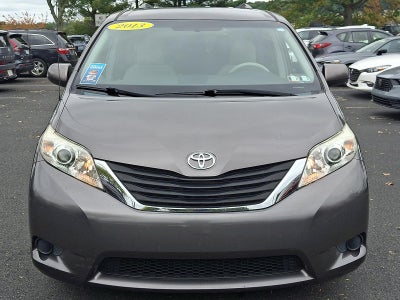 2013 Toyota Sienna 5dr 7-Pass Van V6 LE AAS FWD (Natl)