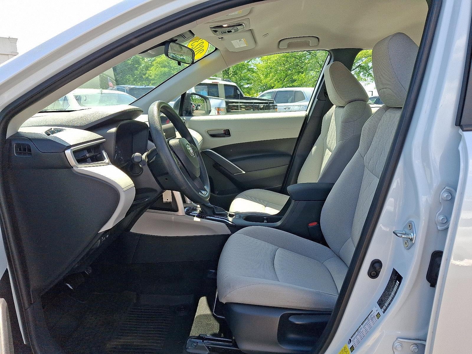 2023 Toyota Corolla Cross L 4WD (Natl)