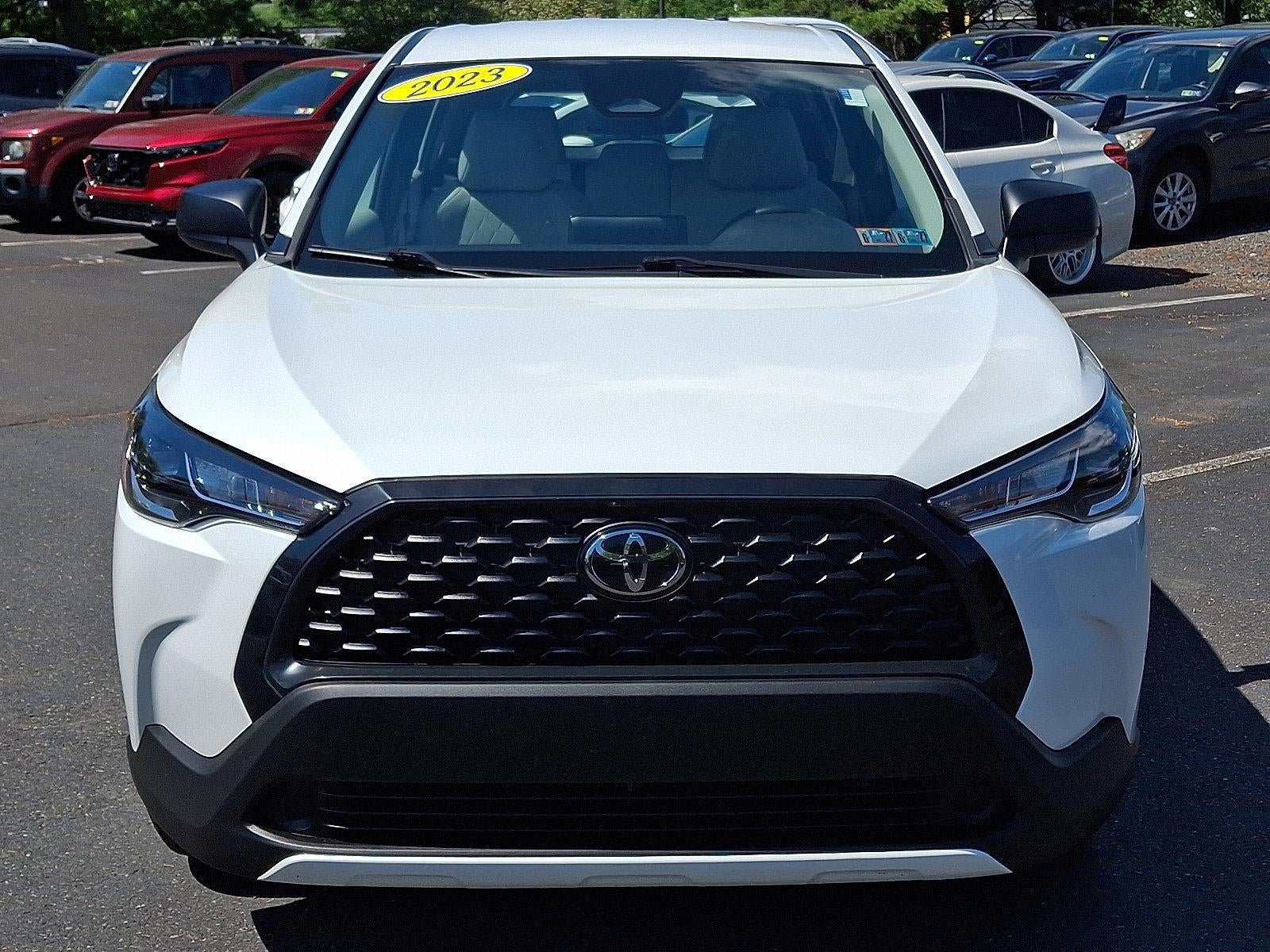 2023 Toyota Corolla Cross L 4WD (Natl)