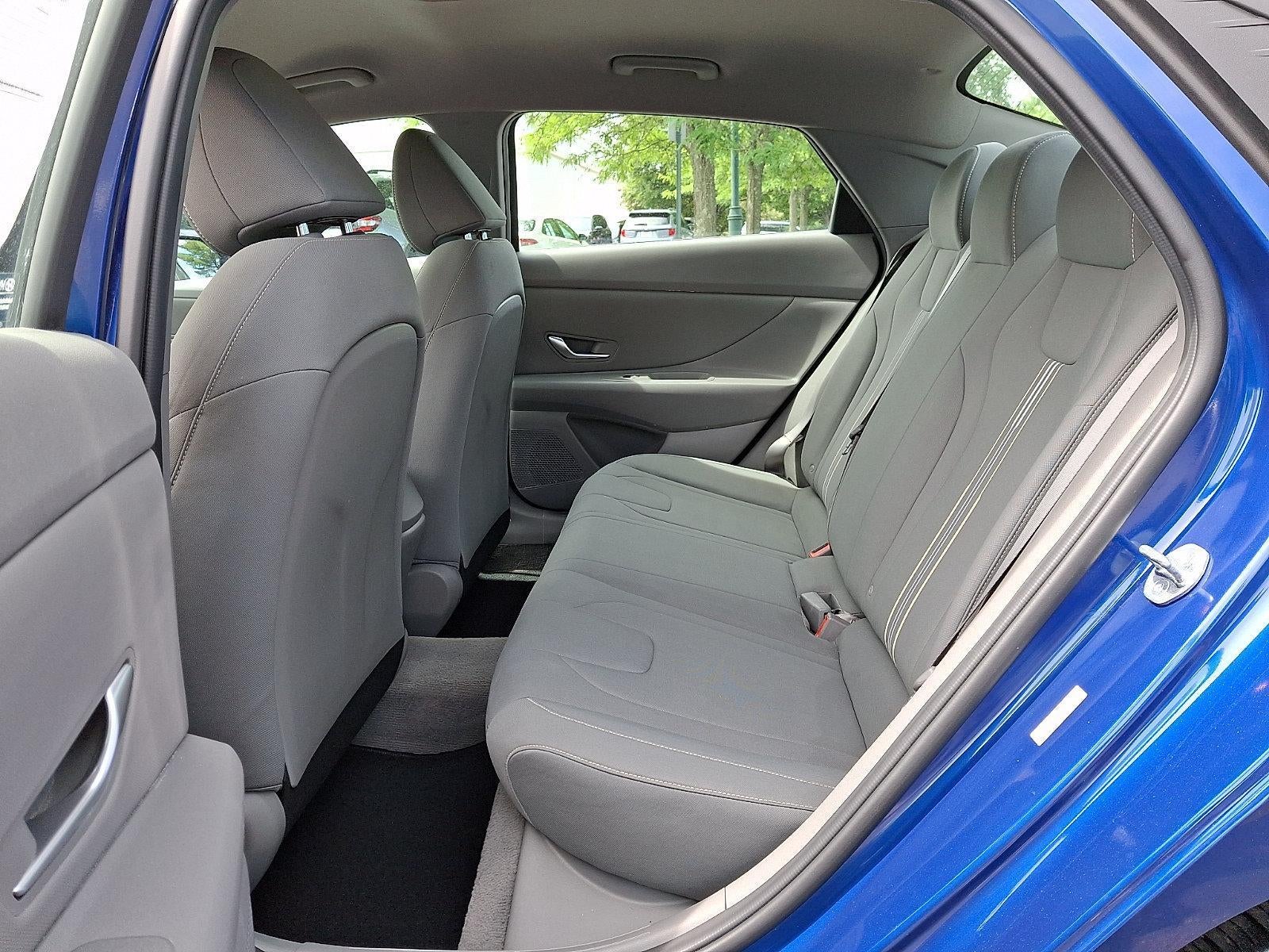 2023 Hyundai ELANTRA SEL IVT