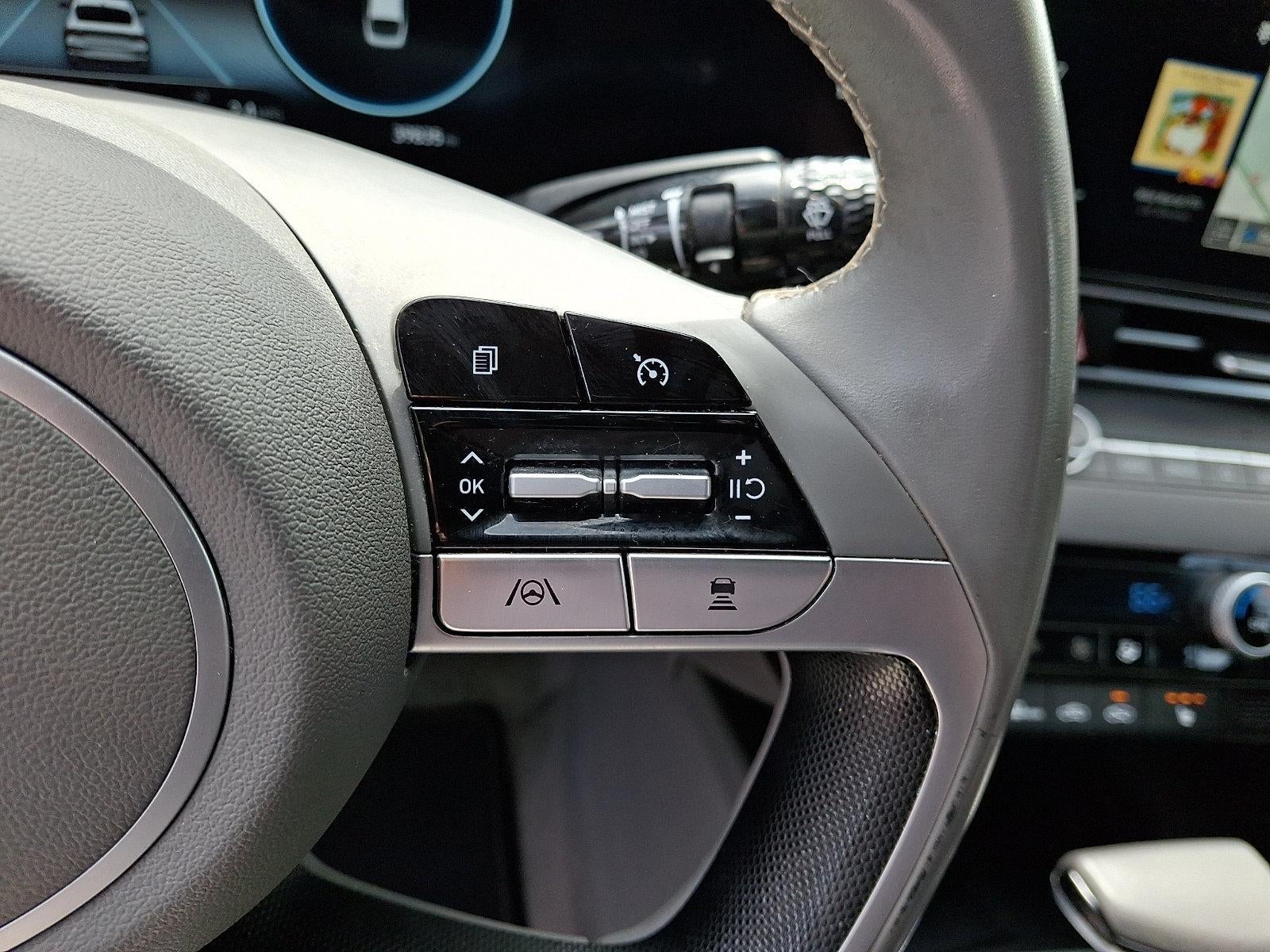 2023 Hyundai ELANTRA SEL IVT
