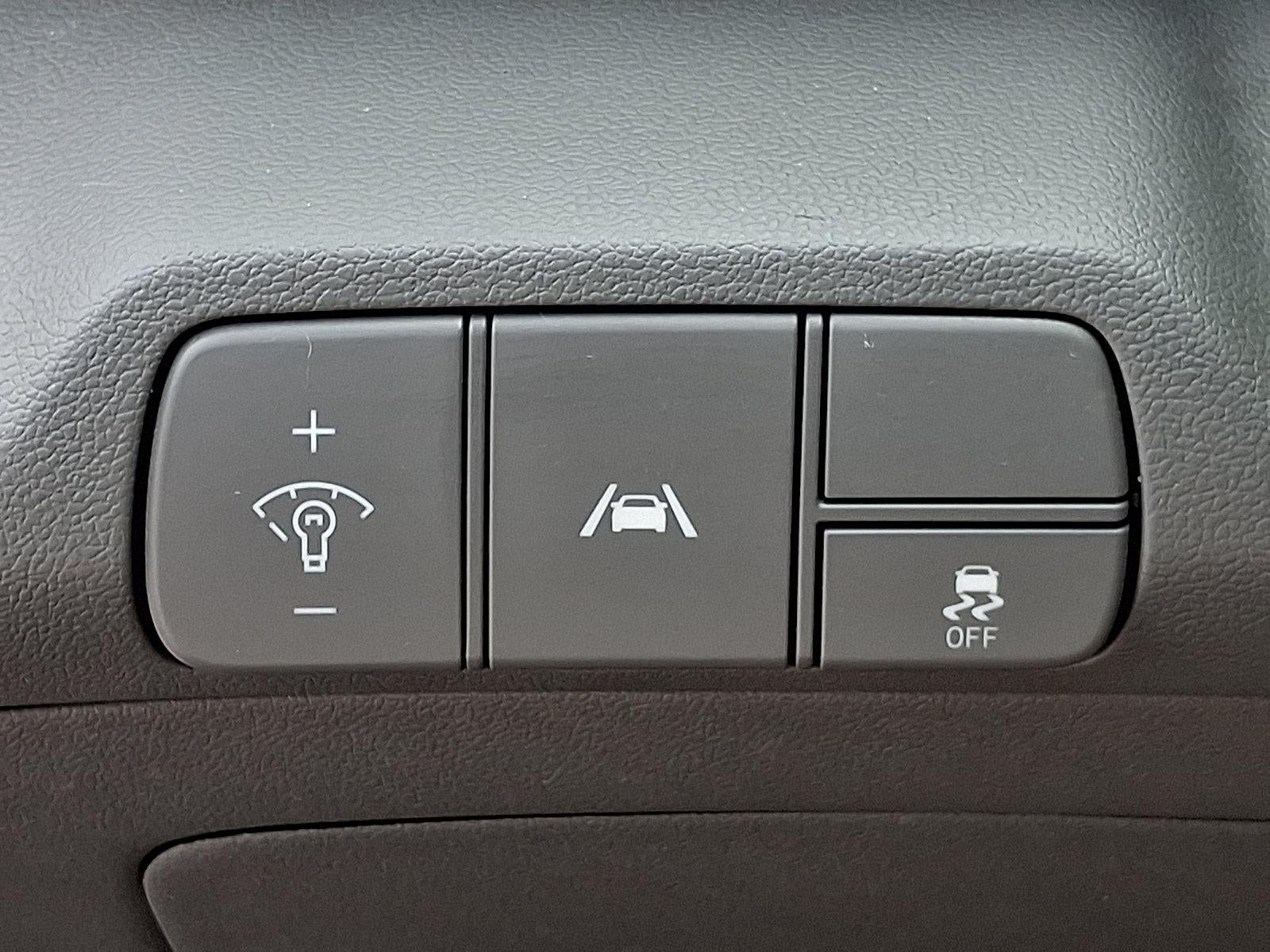 2023 Hyundai ELANTRA SEL IVT