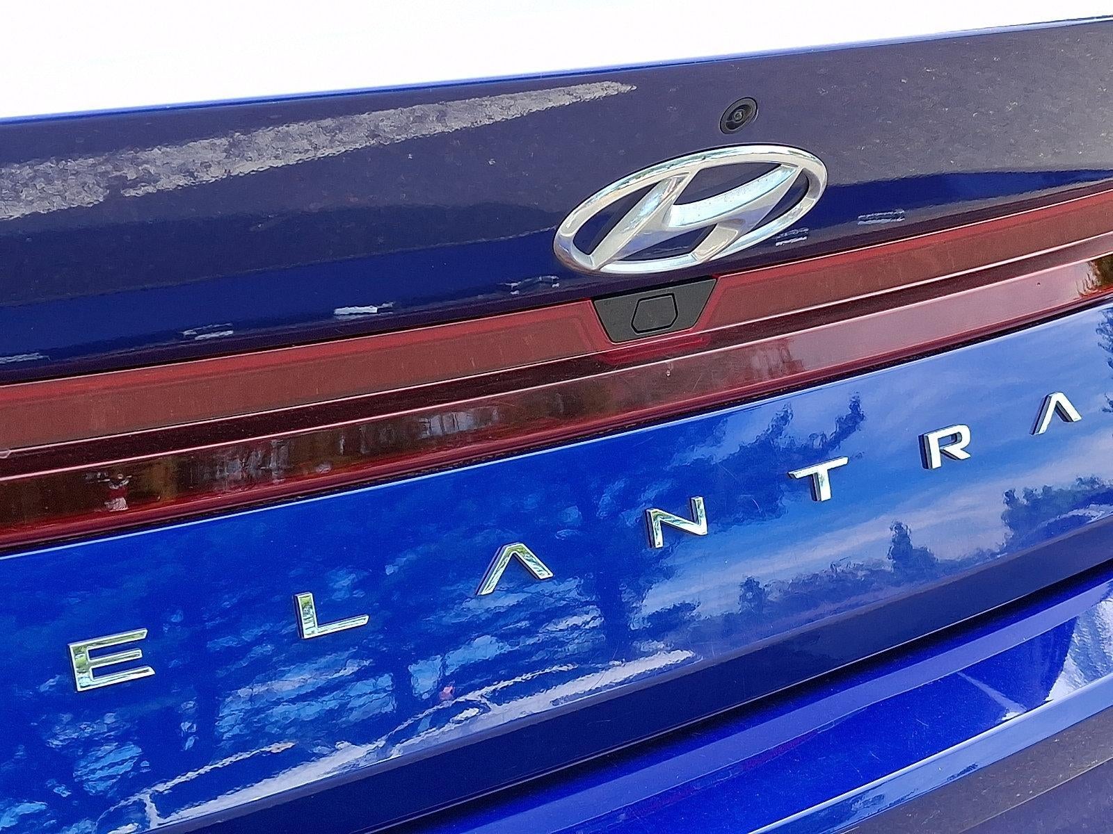2023 Hyundai ELANTRA SEL IVT