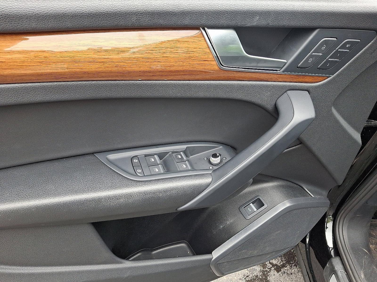 2022 Audi Q5 S line Premium 45 TFSI quattro