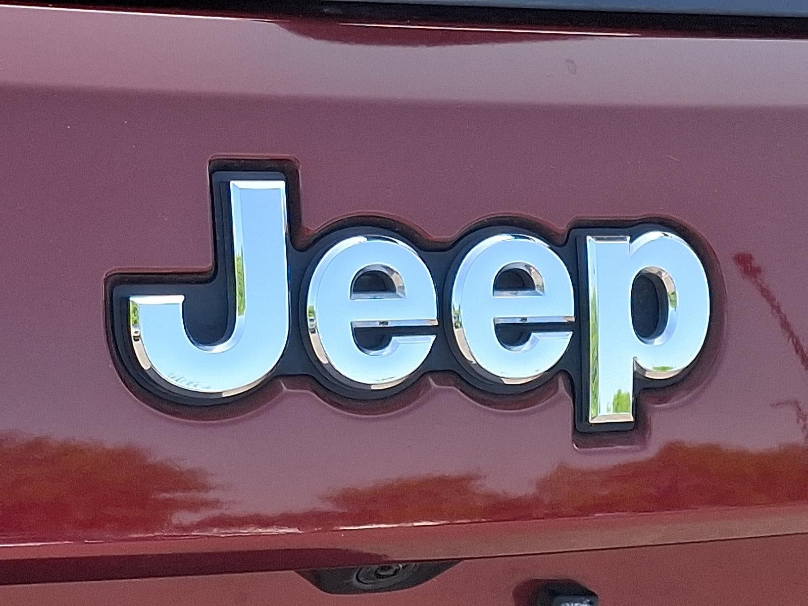 2020 Jeep Grand Cherokee Laredo E 4x4