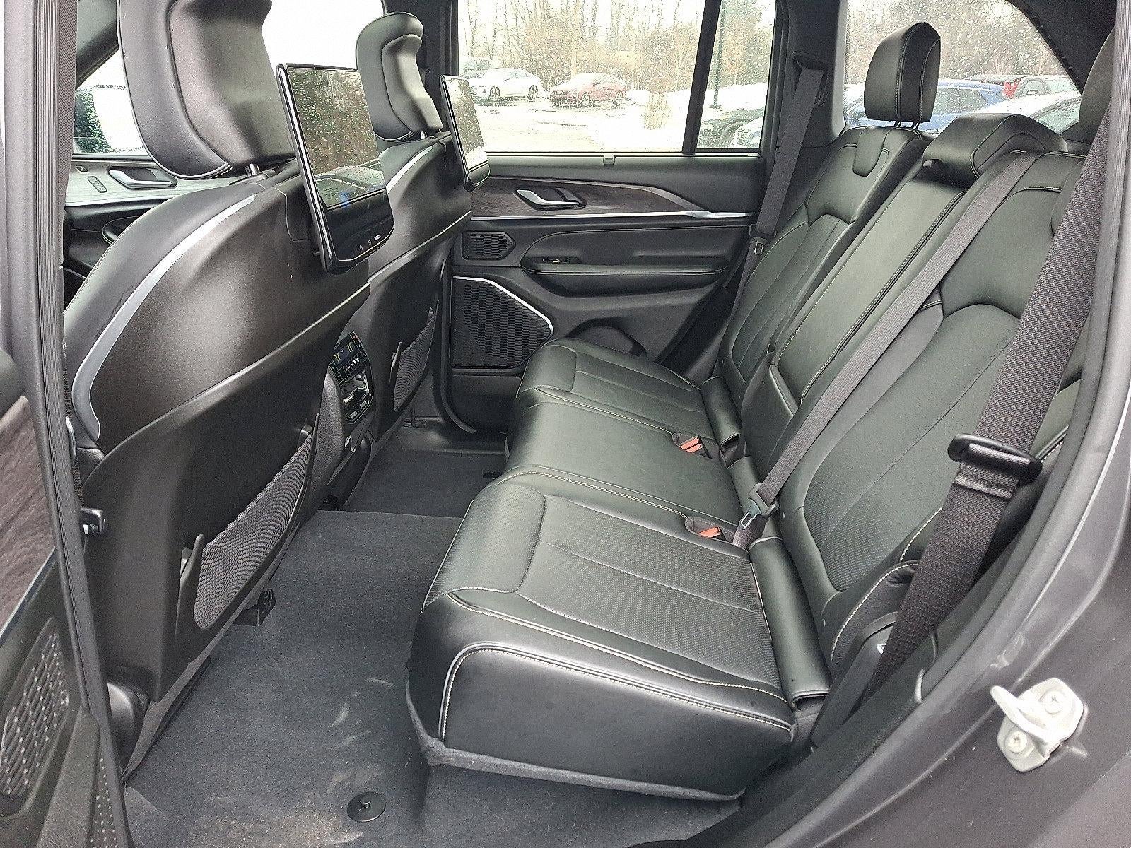 2023 Jeep Grand Cherokee Overland 4x4