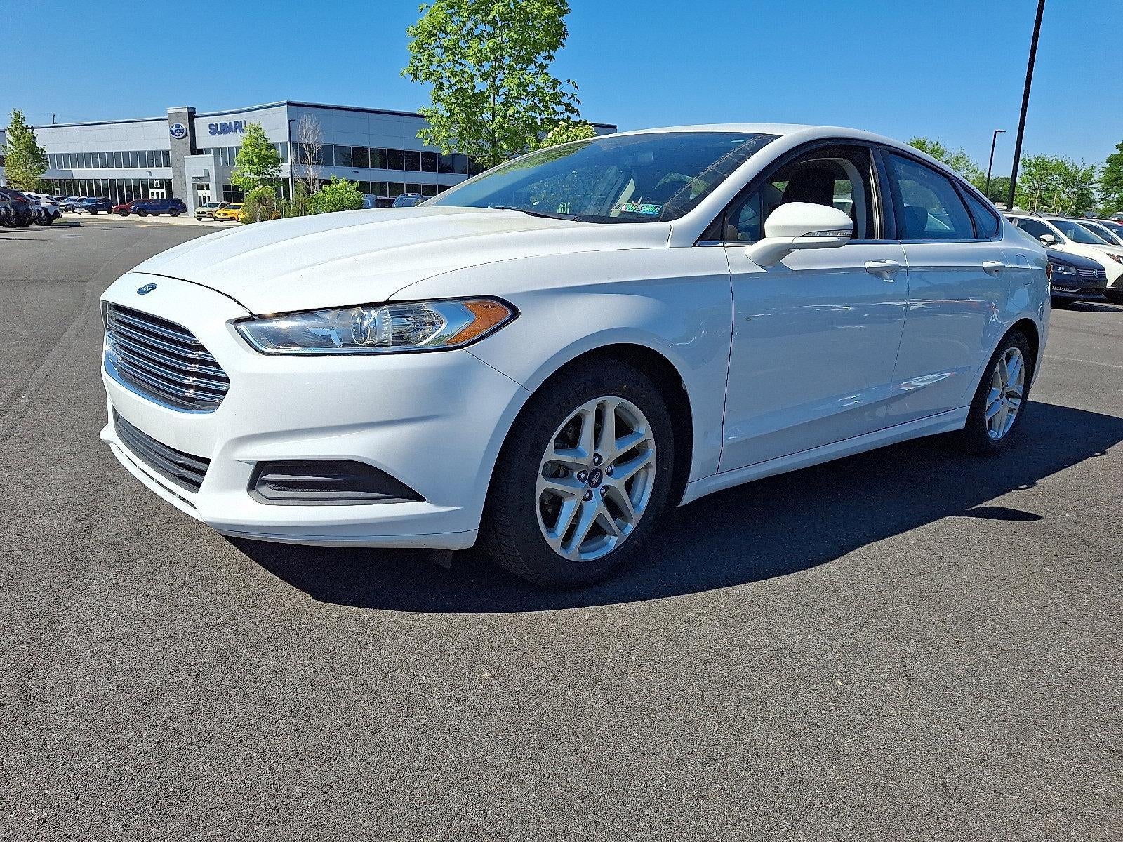 2014 Ford Fusion 4dr Sdn SE FWD