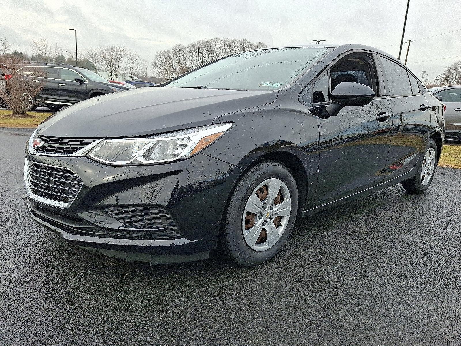 2018 Chevrolet Cruze Sedan LS (Automatic)