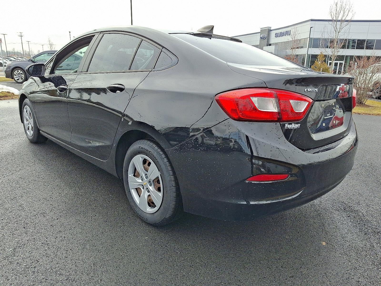 2018 Chevrolet Cruze Sedan LS (Automatic)