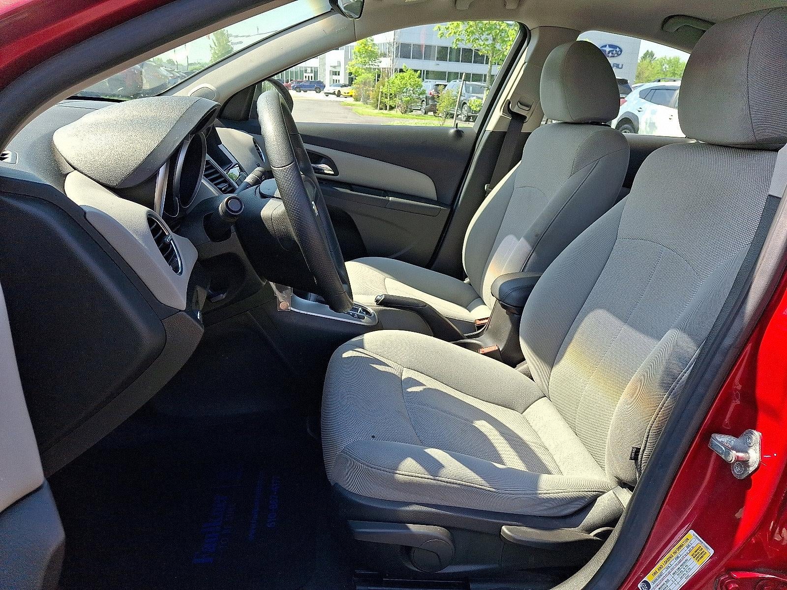 2011 Chevrolet Cruze Sedan 1FL