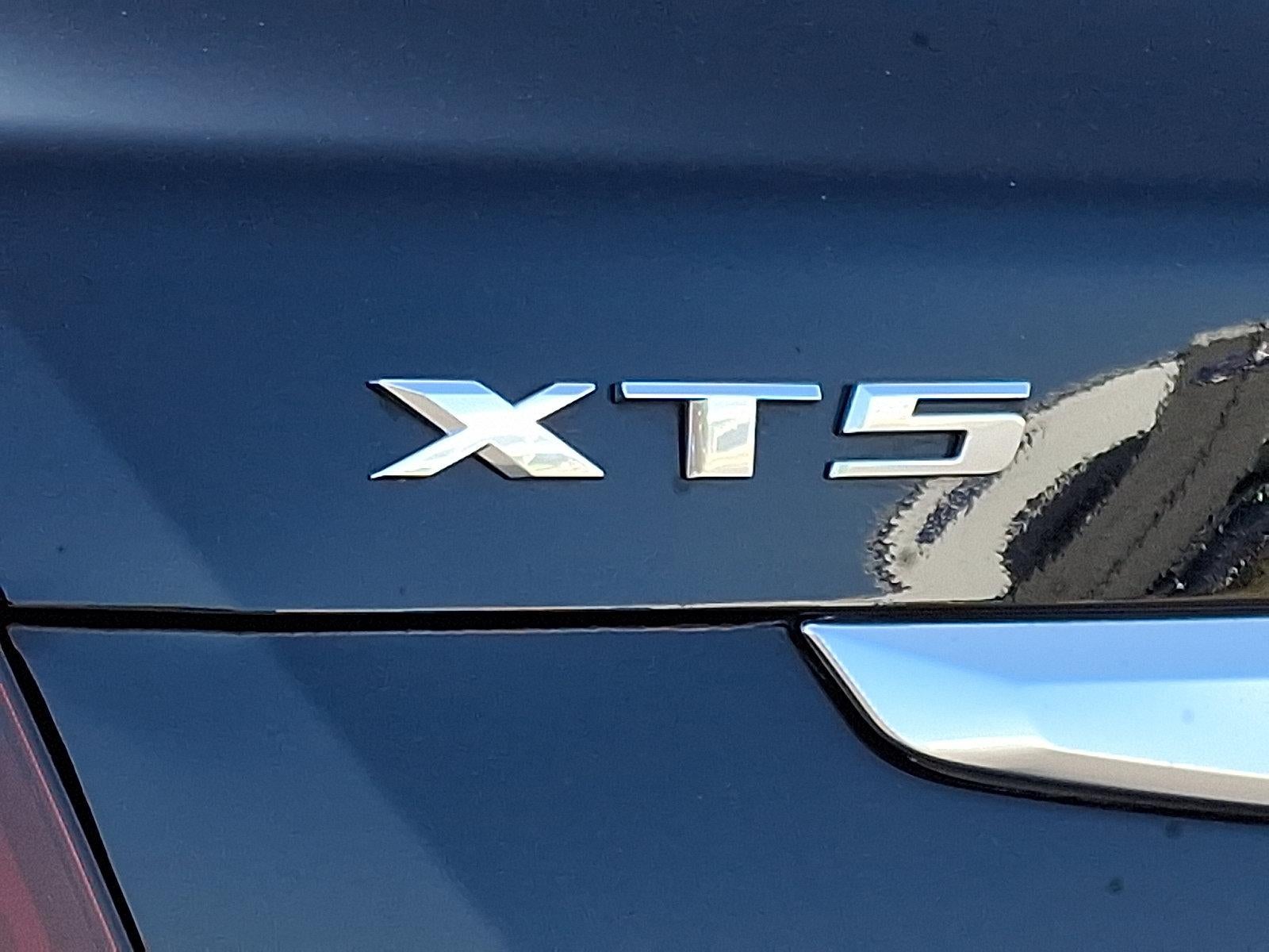 2021 Cadillac XT5 AWD 4dr Premium Luxury