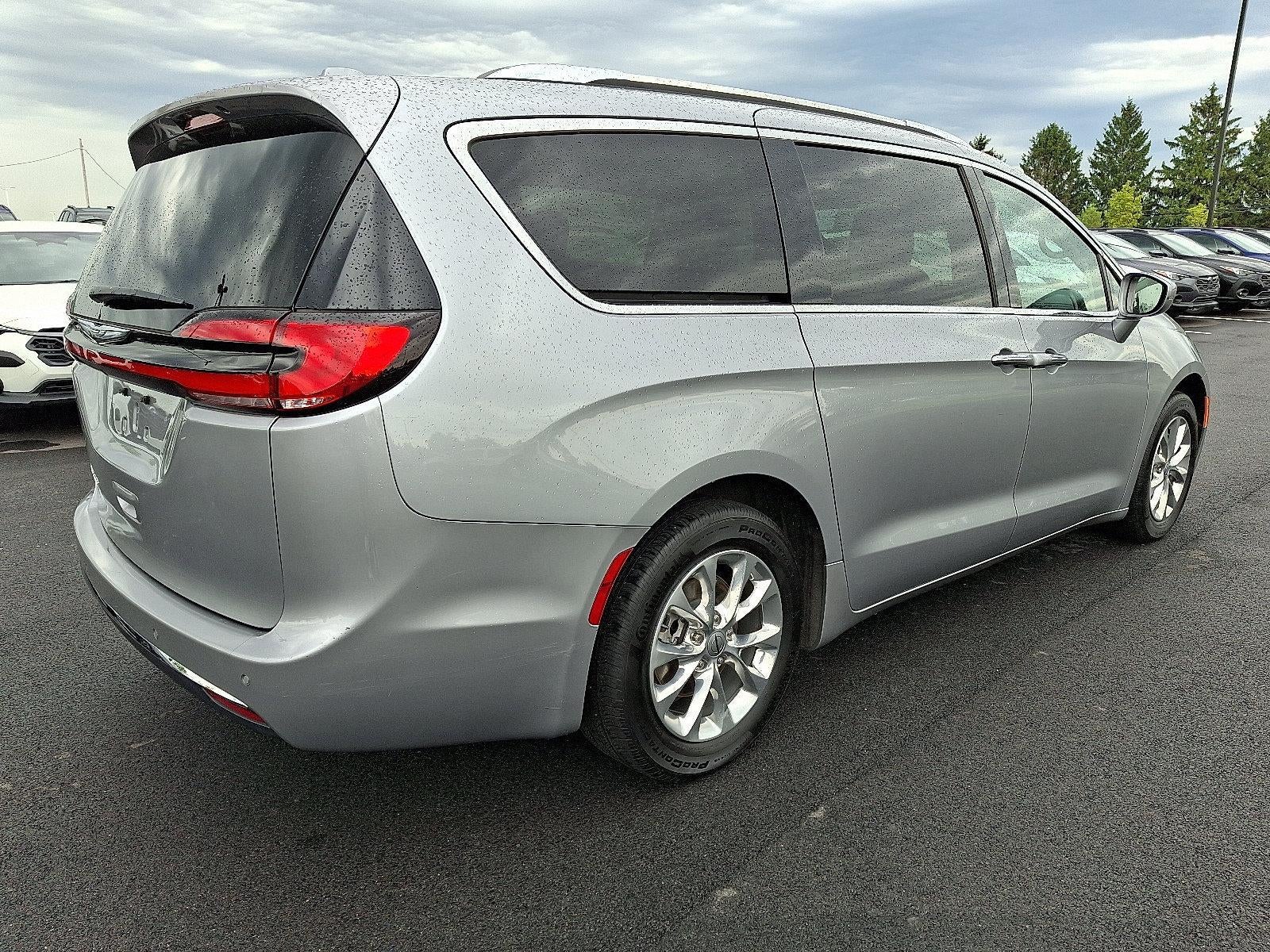 2021 Chrysler Pacifica Touring L FWD