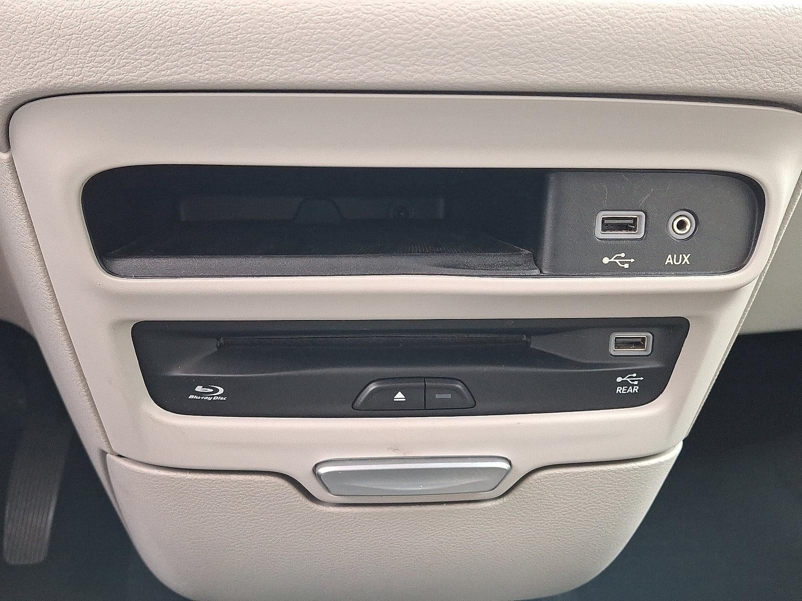 2017 Chrysler Pacifica Touring-L Plus FWD