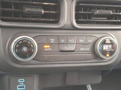 2022 Ford Maverick XL AWD SuperCrew