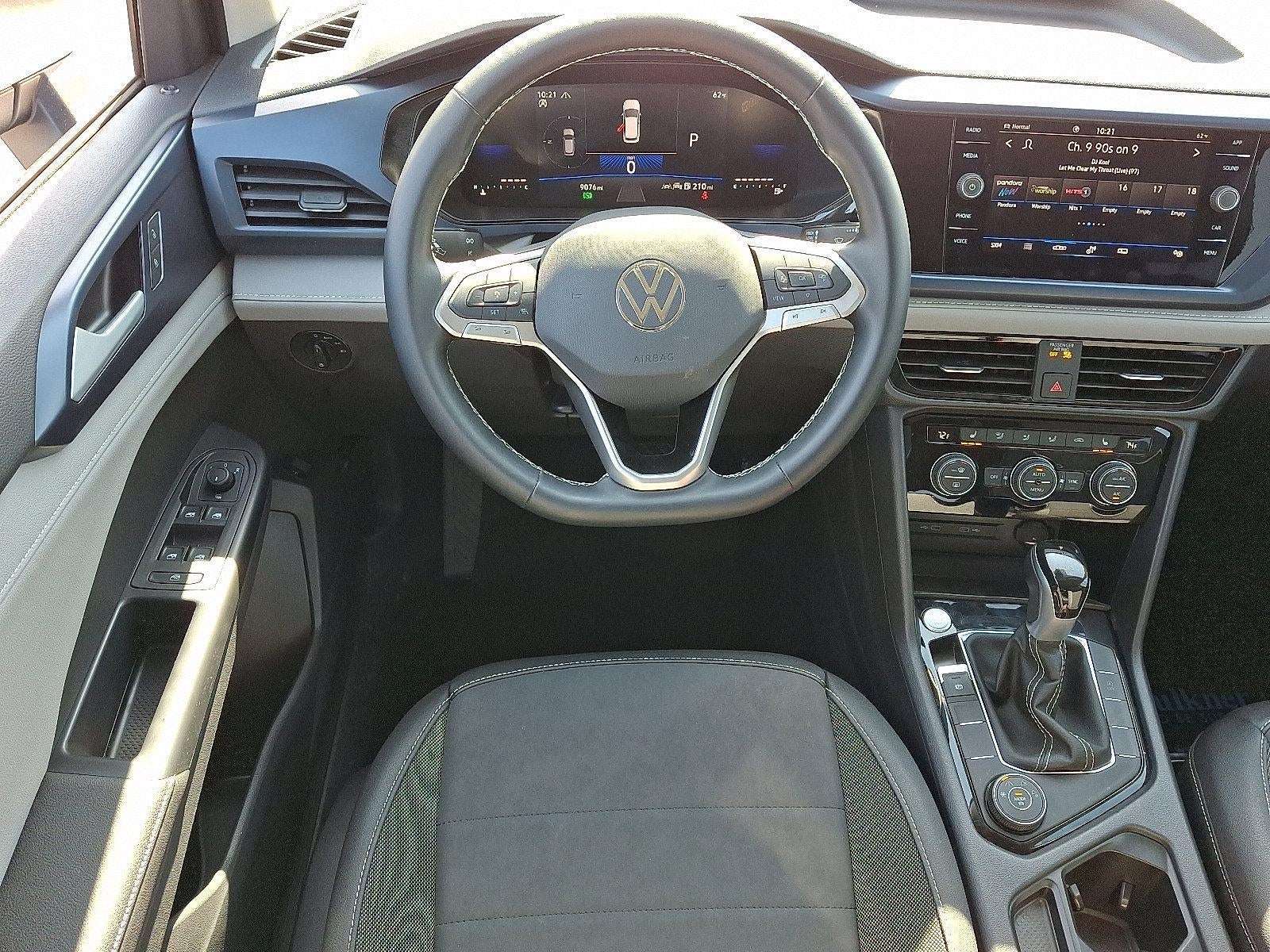 2024 Volkswagen Taos SE 4MOTION