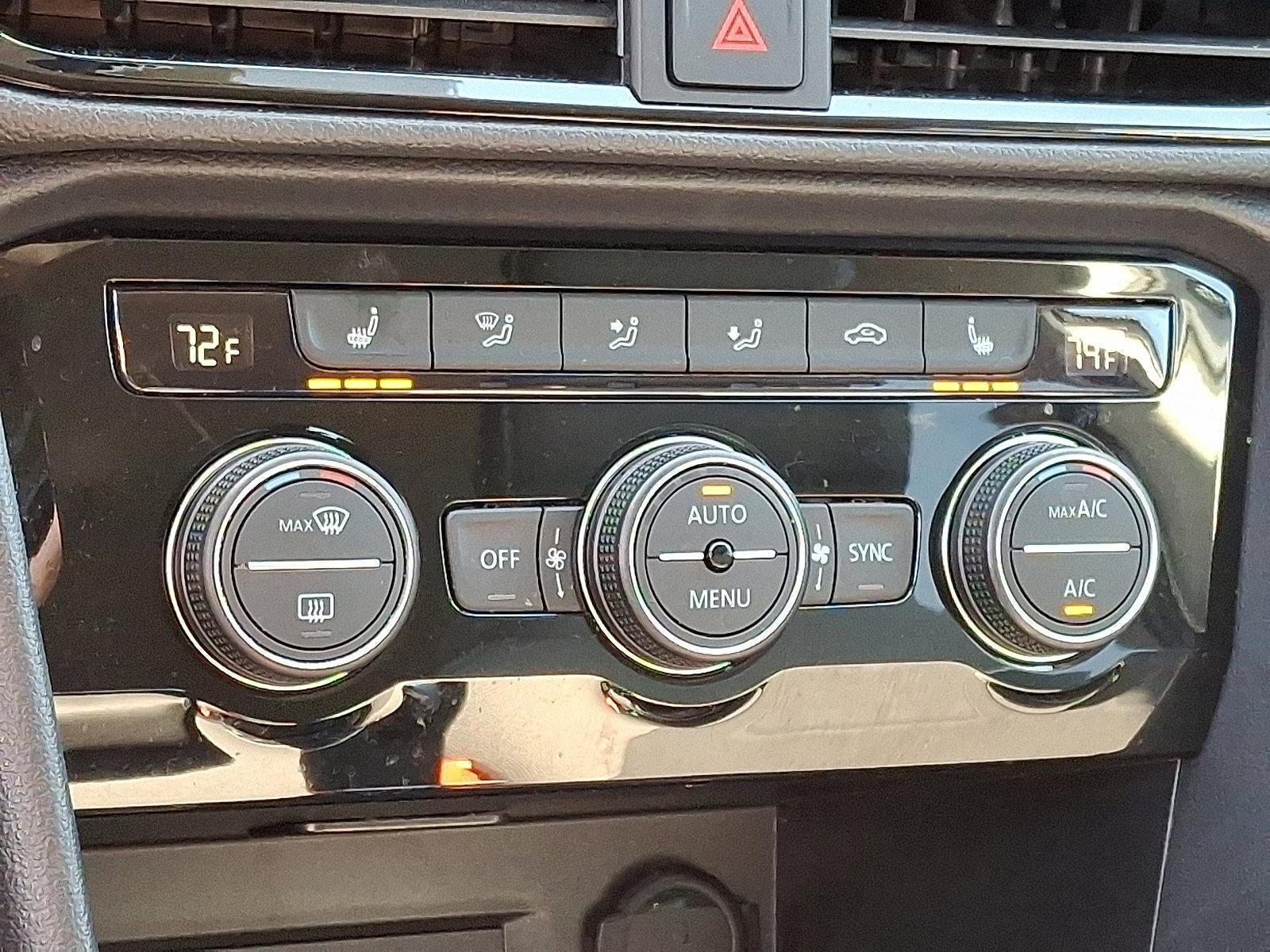 2024 Volkswagen Taos SE 4MOTION