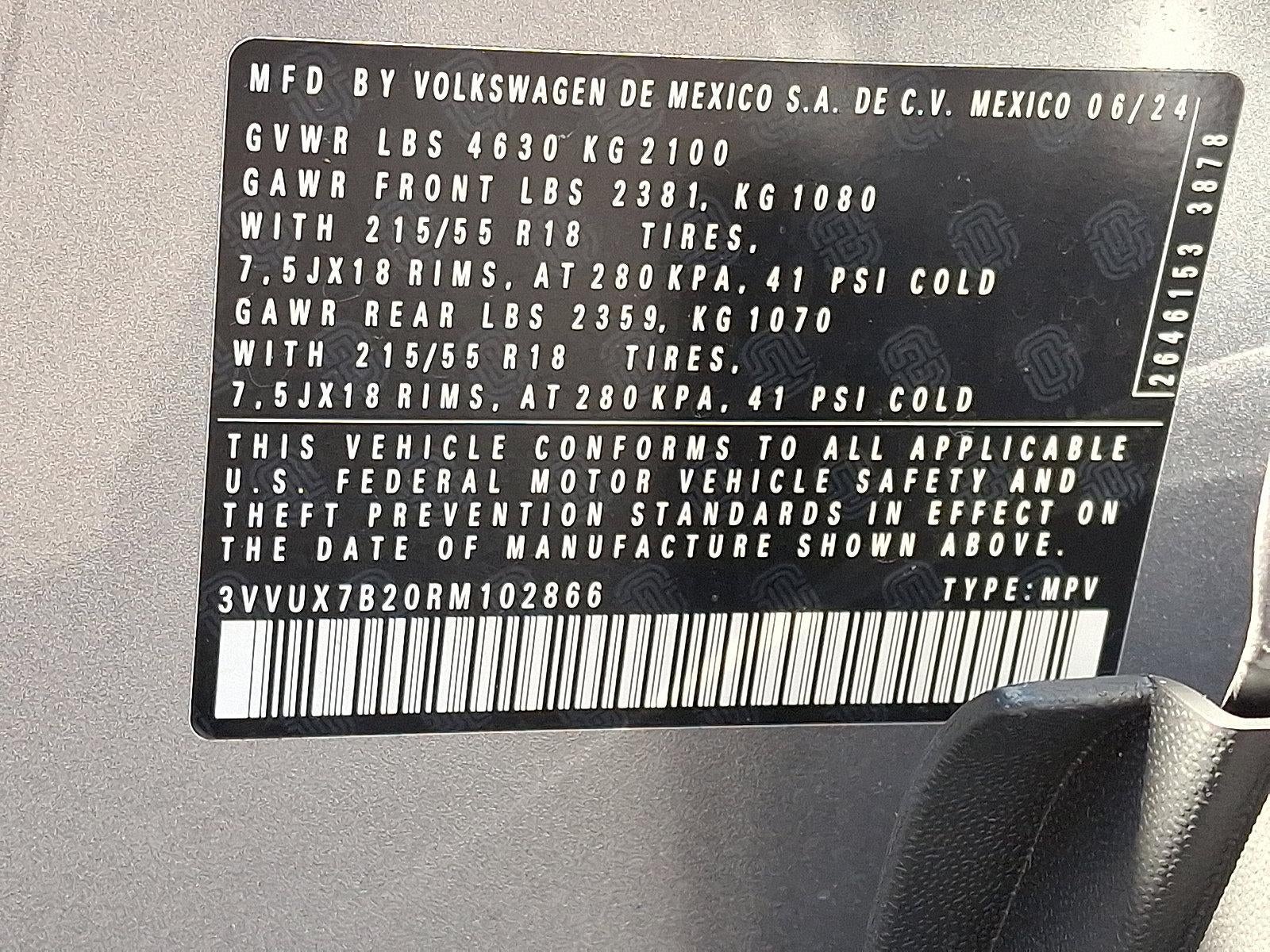 2024 Volkswagen Taos SE 4MOTION